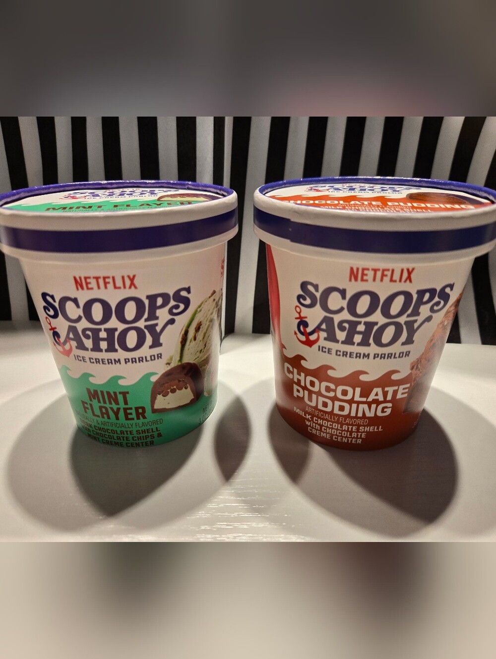 Netflix Scoops Ahoy Ice Cream Pints - Mint Green & Choc Pudding Stranger Things